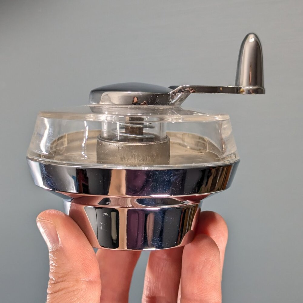 William Bounds Vintage Nut Twister, Chrome Nutmeg Spice Grinder, in Original Box